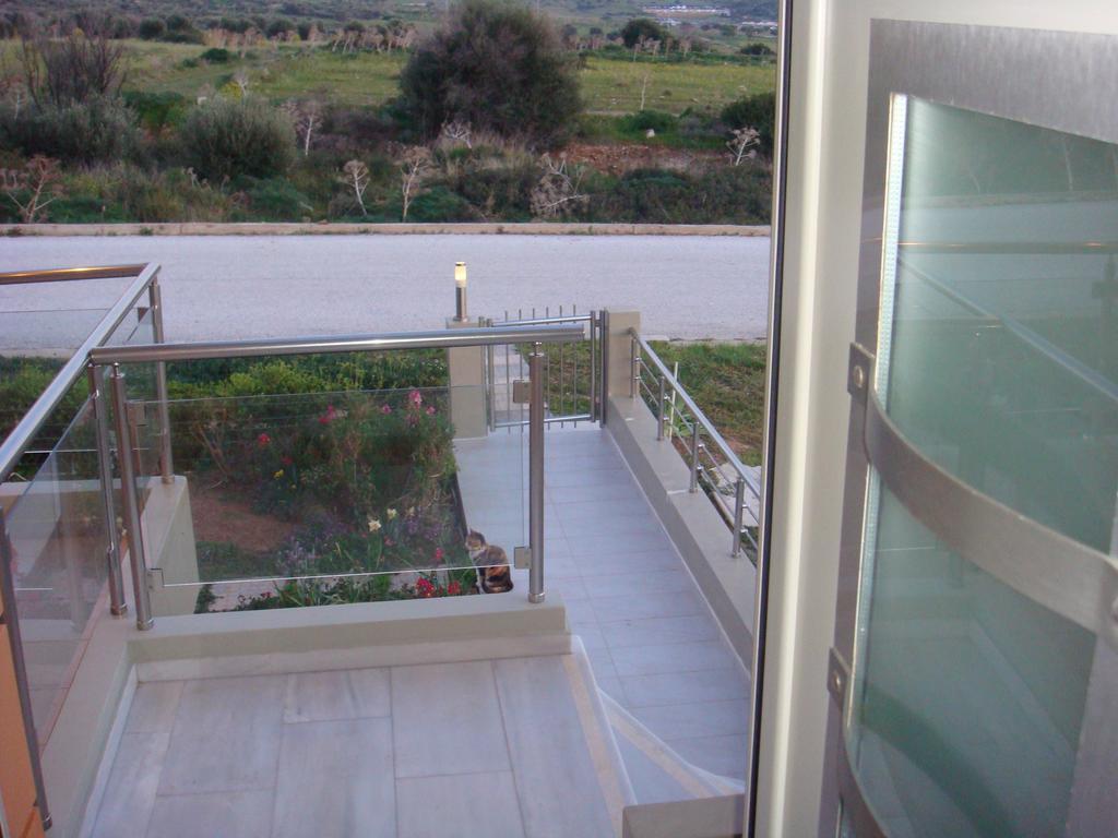 Sandra'S Sea View At Sounio Kaap Soenion Buitenkant foto